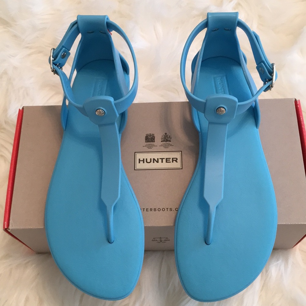 NWB Hunter Sky Blue T-Bar Sandals